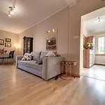 W Starym Sadzie By Interhome