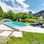 W Starym Sadzie By Interhome * Wrocław