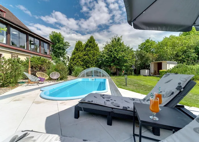 דירה W Starym Sadzie By Interhome *