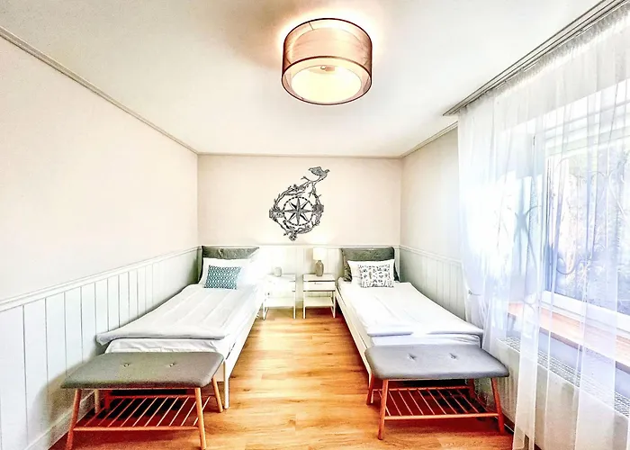 W Starym Sadzie By Interhome ורוצלב