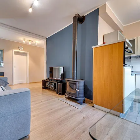 W Starym Sadzie By Interhome *