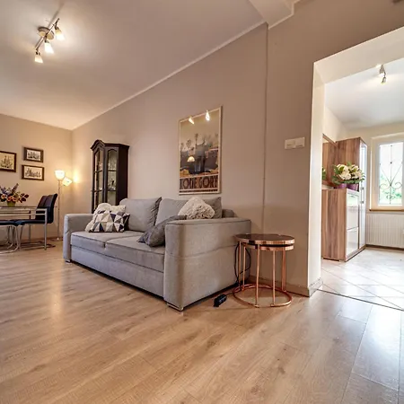 W Starym Sadzie By Interhome