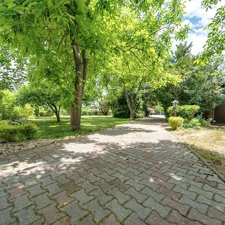 W Starym Sadzie By Interhome Apartament