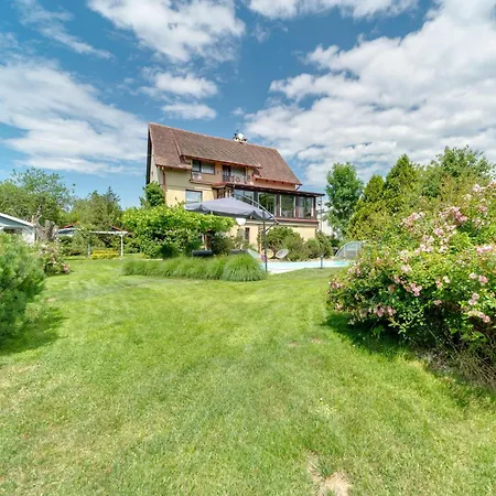 Appartement W Starym Sadzie By Interhome *