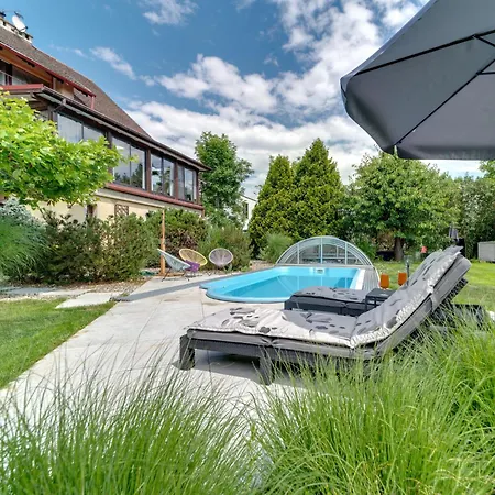 W Starym Sadzie By Interhome *