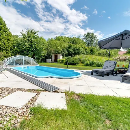 W Starym Sadzie By Interhome * Wrocław