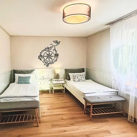 Apartament W Starym Sadzie By Interhome Wrocław