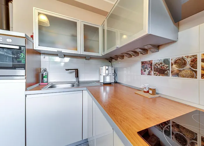 Apartamento W Starym Sadzie By Interhome *