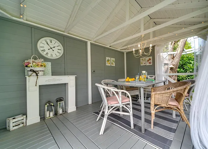 W Starym Sadzie By Interhome * Breslavia