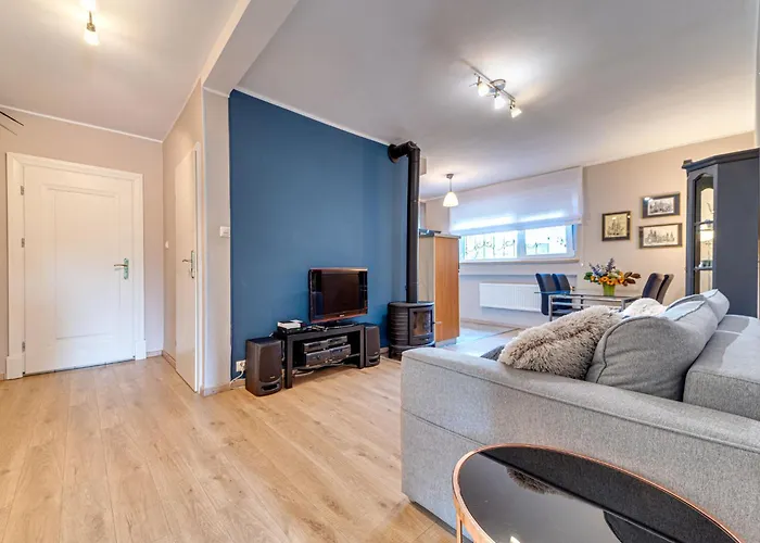 Apartamento W Starym Sadzie By Interhome