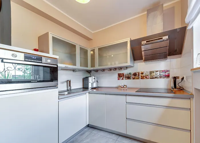 W Starym Sadzie By Interhome *