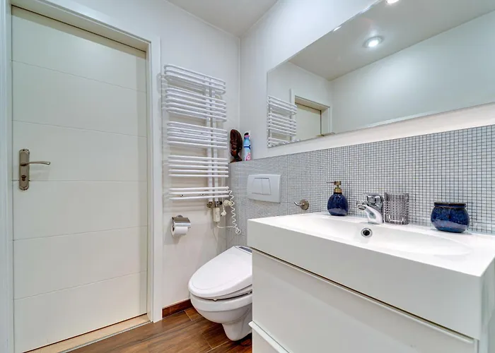 Appartamento W Starym Sadzie By Interhome